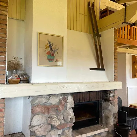 Casa Nel Bosco בקתה